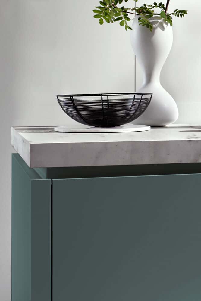https://kh-product-catalog.s3.eu-central-1.amazonaws.com/handles/haecker-2024/Kehlleiste_Azur.1.jpg