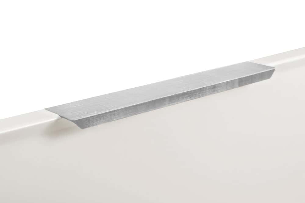 https://product-catalogue-staging.s3.eu-central-1.amazonaws.com/HANDLE/grl_m_790.jpg